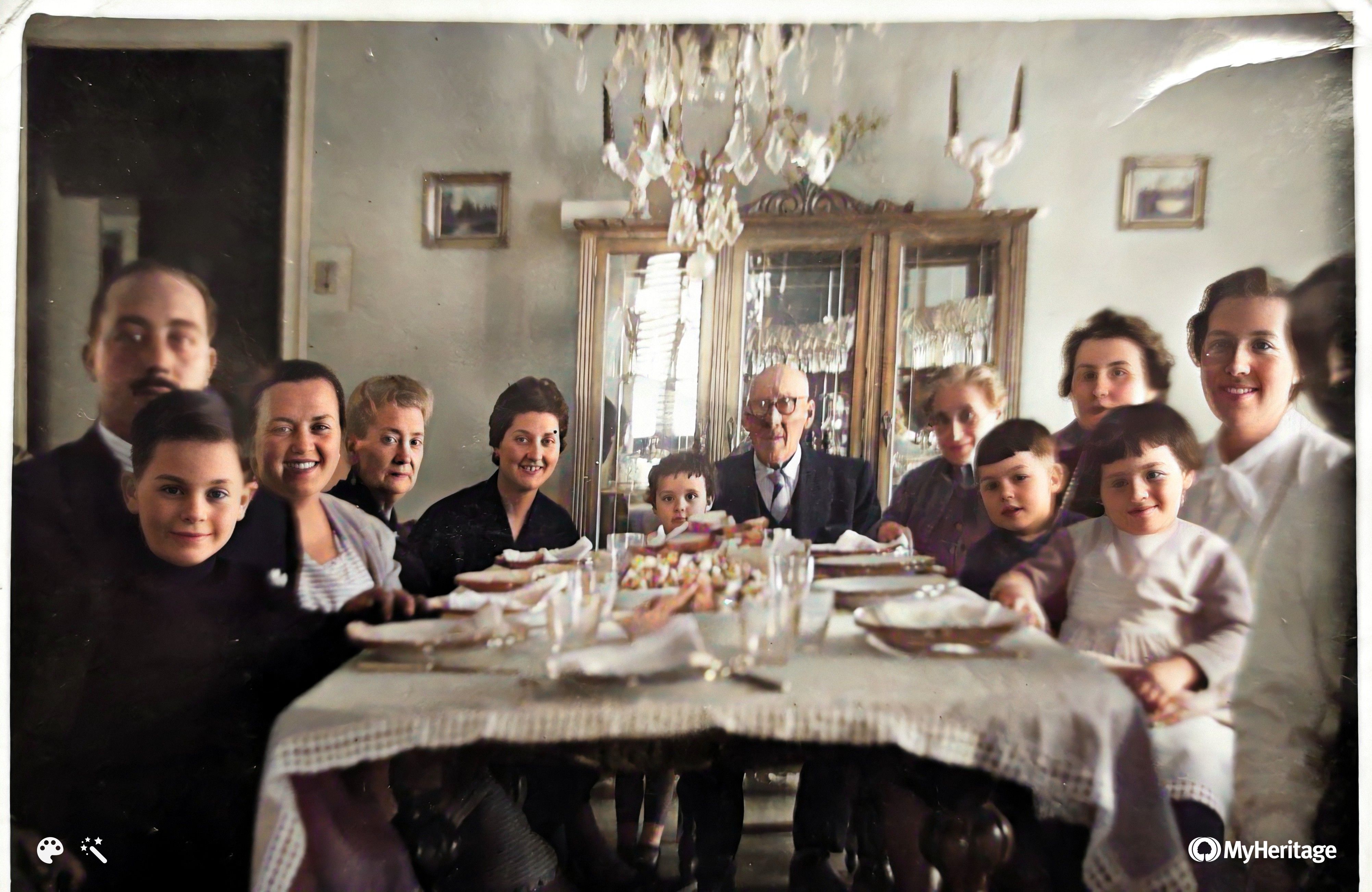 familia2-Colorized-Enhanced.jpg